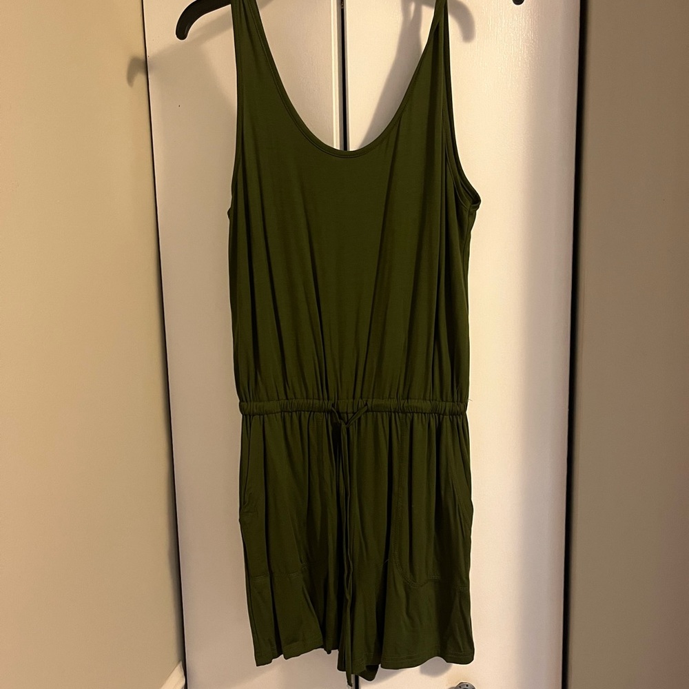 Army Green Romper with Pockets Size Medium